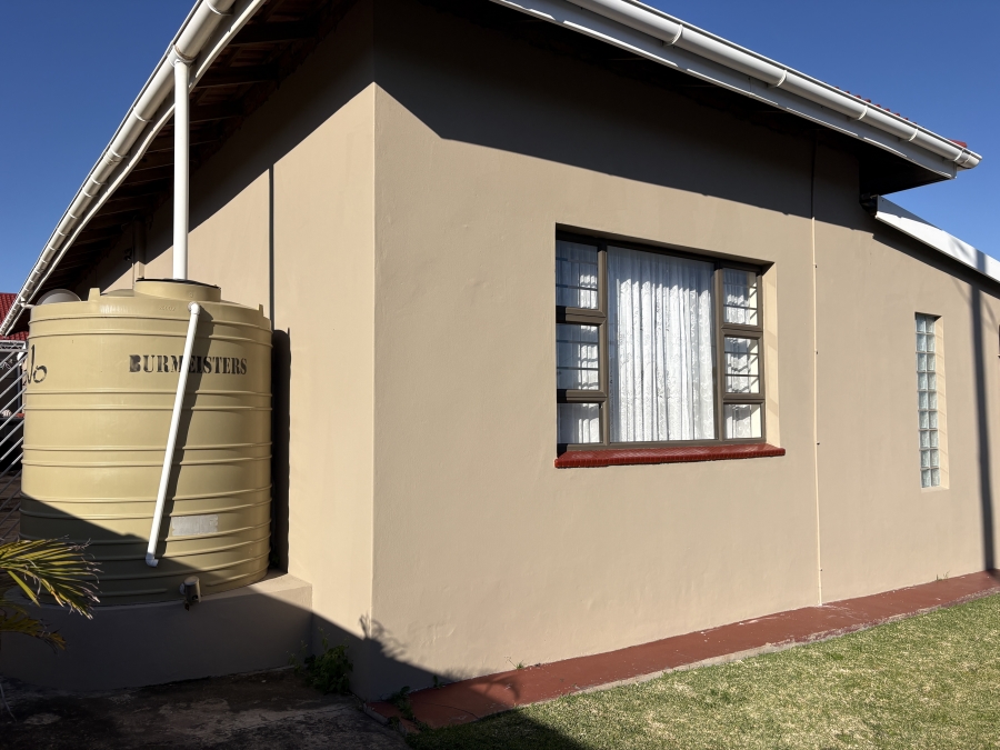 3 Bedroom Property for Sale in Cambridge Eastern Cape